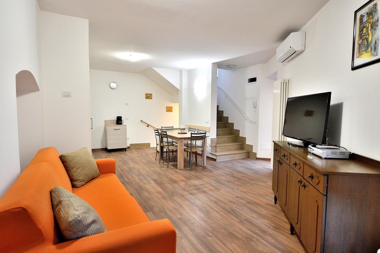 Apartment Del Pescatore Torri Del Benaco Ngoại thất bức ảnh