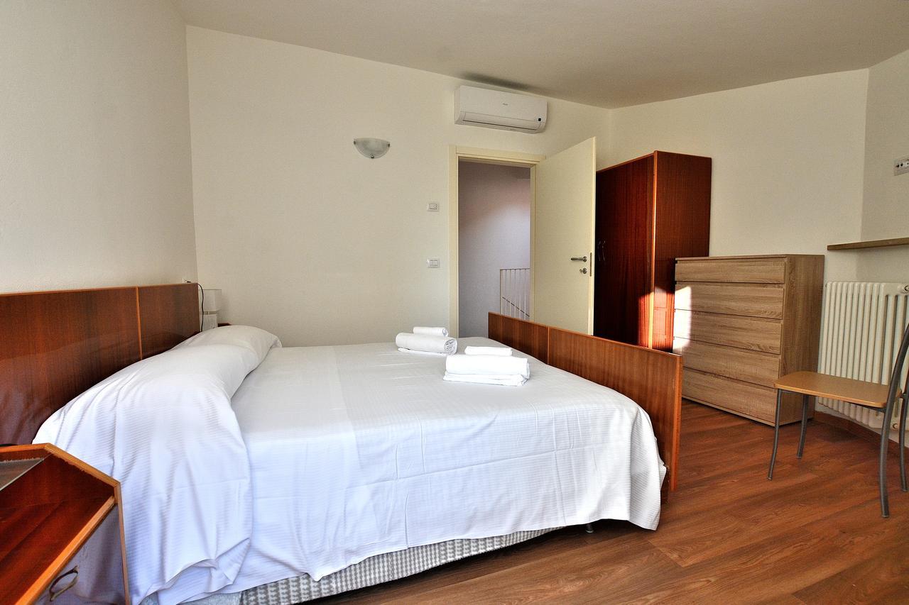 Apartment Del Pescatore Torri Del Benaco Ngoại thất bức ảnh